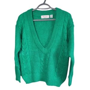 Vintage Rebecca Lynn Size Small Vibrant Green Wool Blend‎ Cable Neck Sweater
